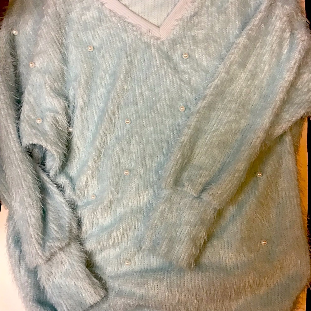 Large light blue sweater with pearls!